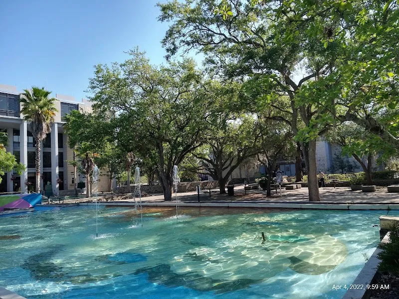 Gainesville, FL