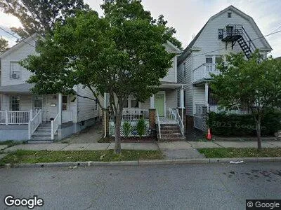 87 Richardson Street